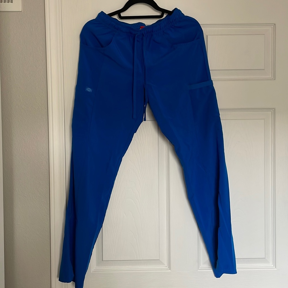Scrub pants.